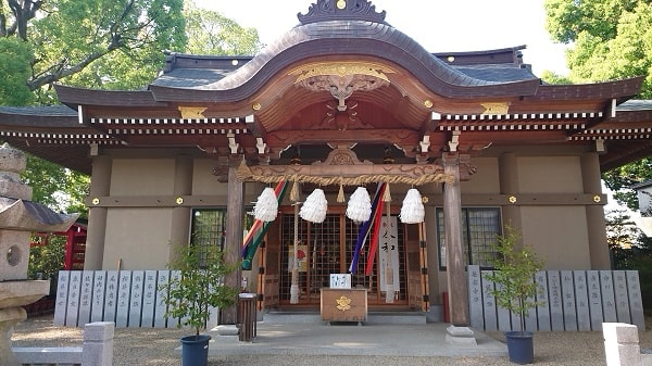 小戸神社の拝殿