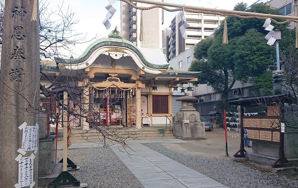 綱敷天神社の本殿