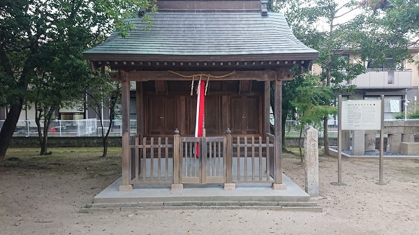 鴻池神社の末社