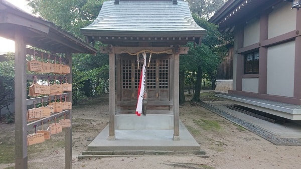 鴻池神社の天津神遥拝所