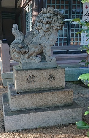 東天神社の狛犬