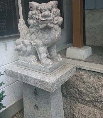 さいの木神社の狛犬